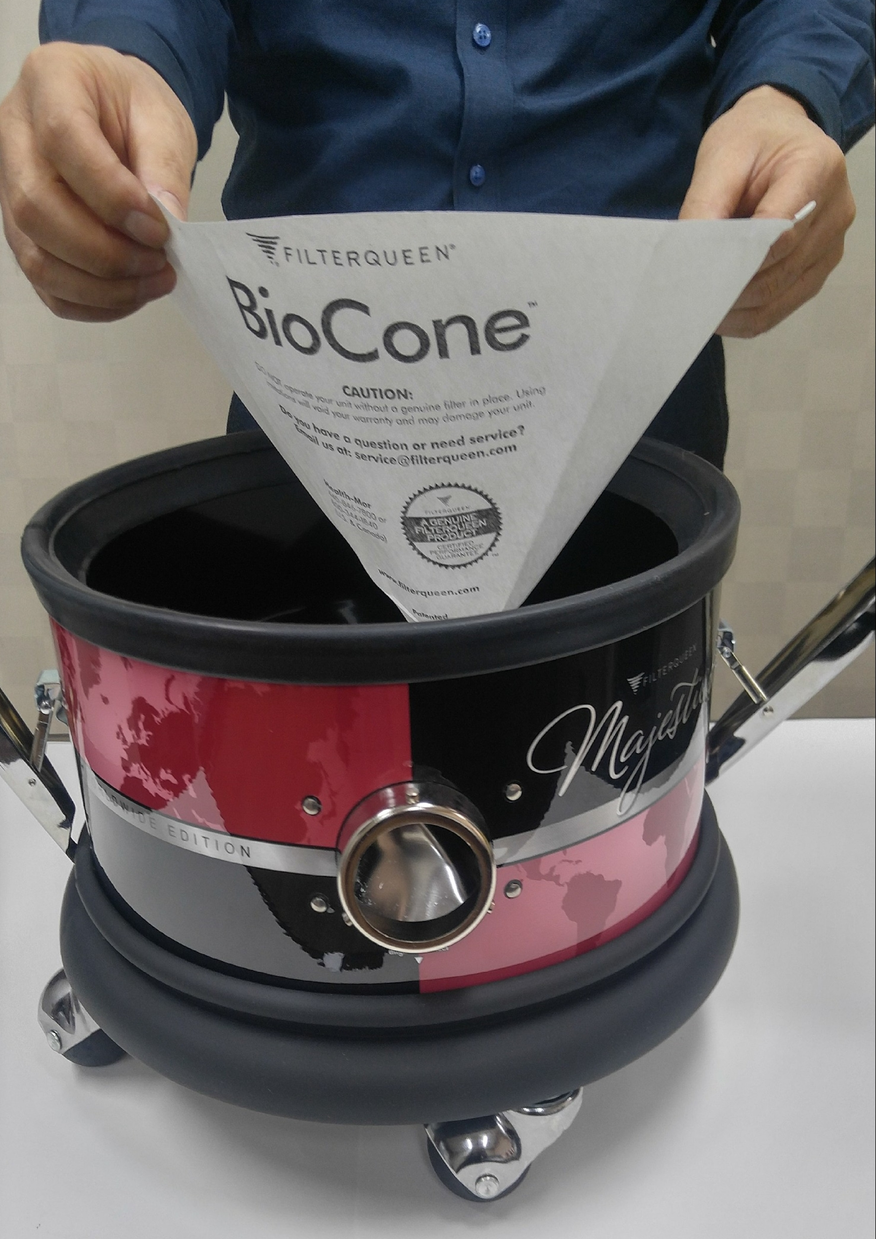 본체를 올리고 필터콘 귀퉁이 확인